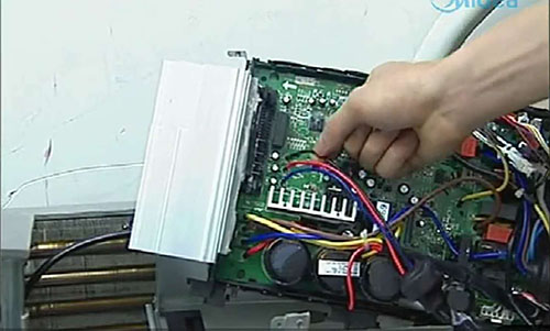 泊头美的空调电话是多少